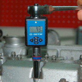 Adaptateur dynamométrique électronique 1/2" - 40 à 200 Nm L. 75 mm.